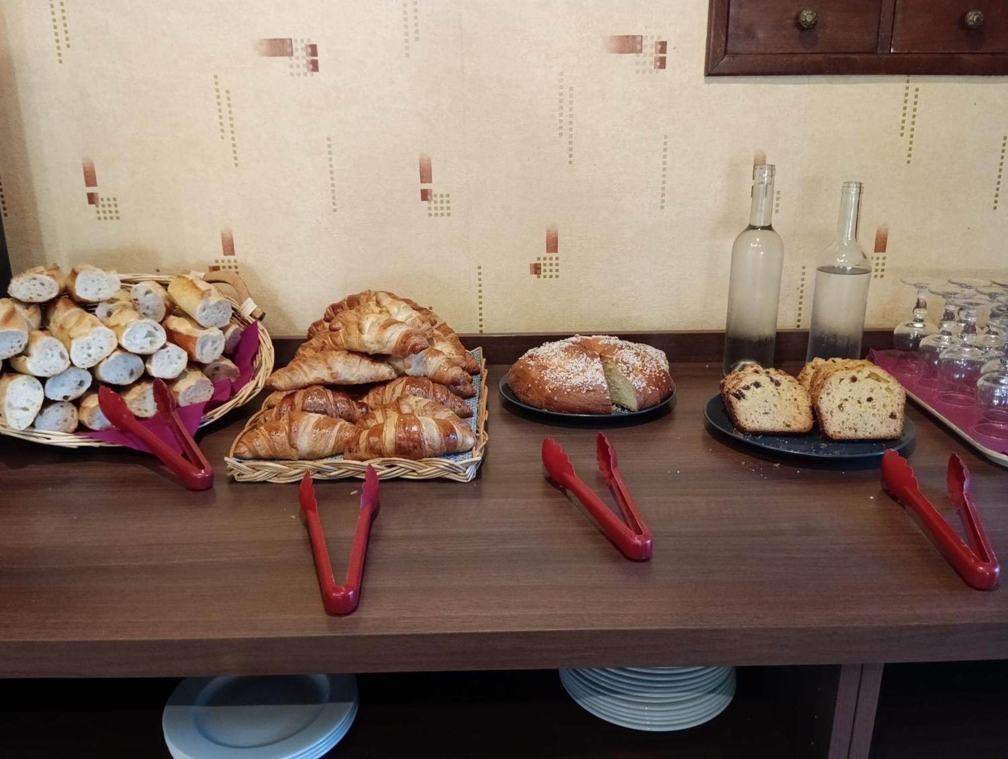 Hotel Restaurant Prunieres Aumont-Aubrac Dış mekan fotoğraf